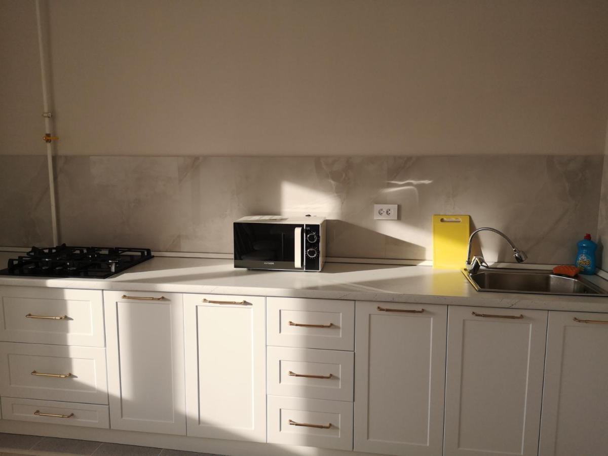 Жк Bir Group Apartamento Aktobe Exterior foto