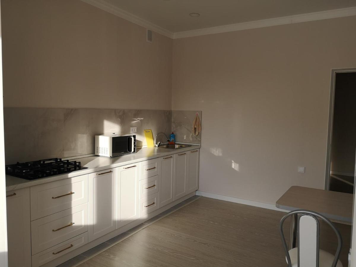 Жк Bir Group Apartamento Aktobe Exterior foto