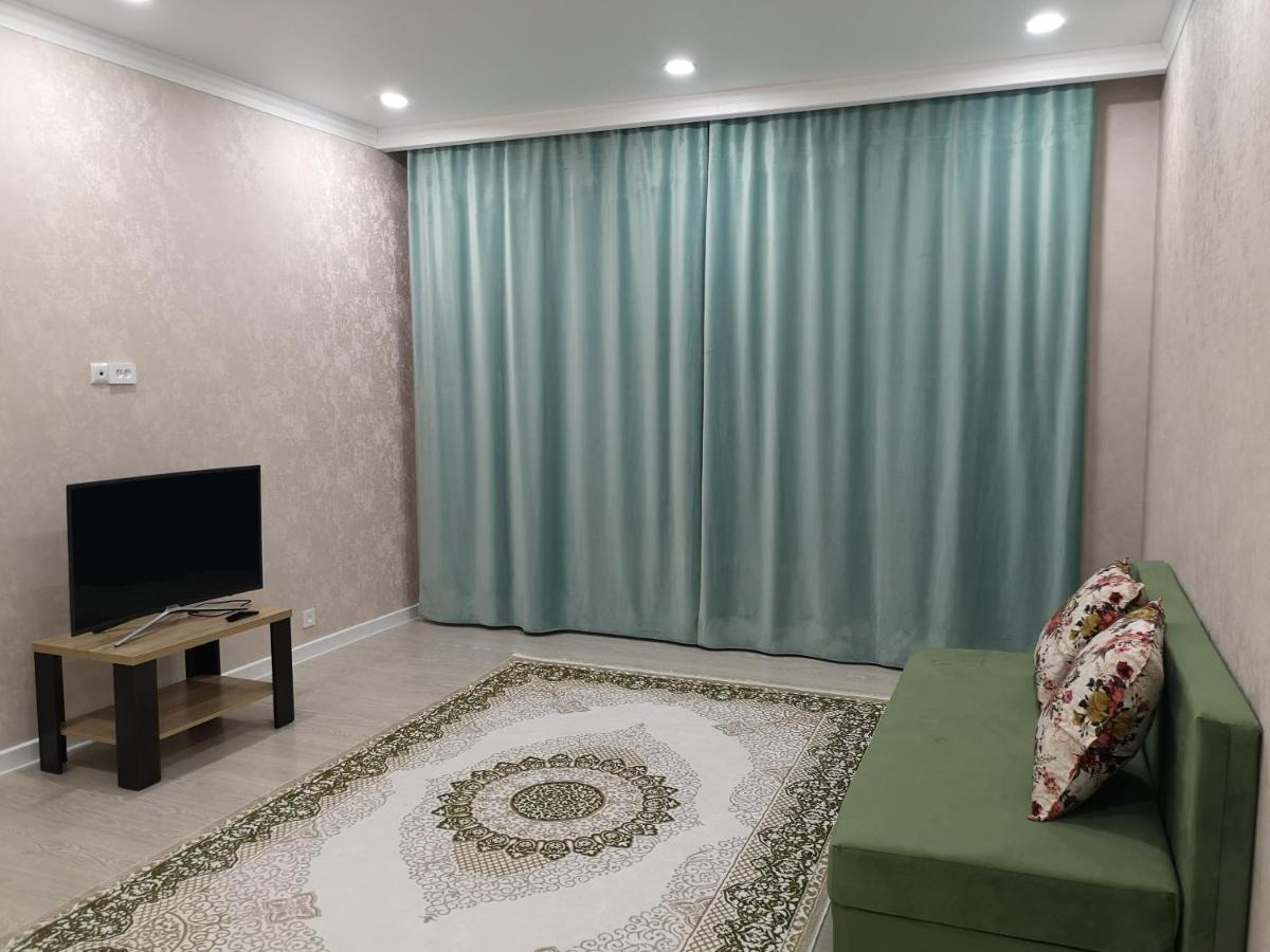 Жк Bir Group Apartamento Aktobe Exterior foto